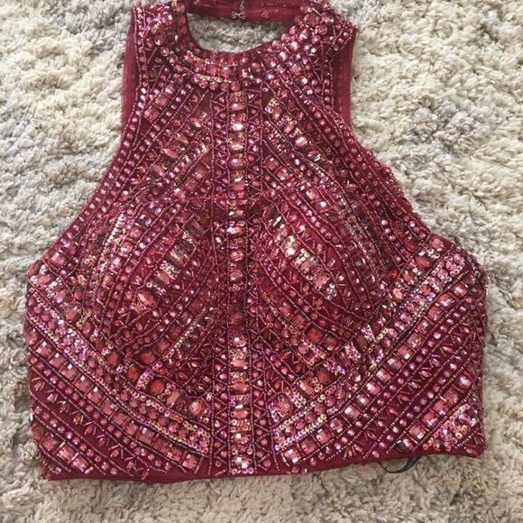 Formal Dress - Picture 3 of 7